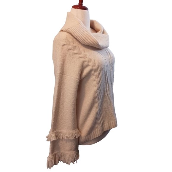 NEW Vintage‎ America Size M Western Boho Cream Cowlneck Cream Sweater - Picture 3 of 11